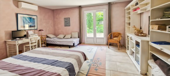 4 bedrooms House in Uzes, France No. 279057 21
