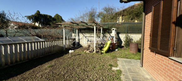 5 rooms Villa in Torrazza Piemonte, Italy No. 26047 27