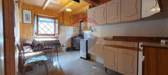 Дом с 5 комнатами в Борго Кьезе, Италия № 235153 2