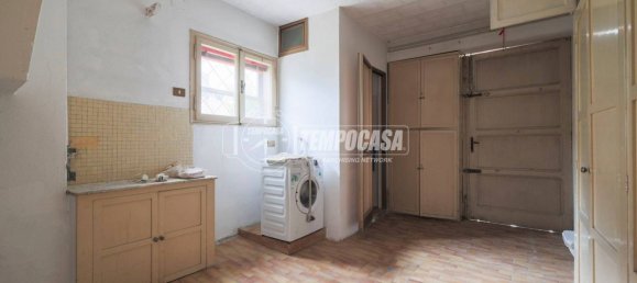 3 bedrooms Villa in Ravenna, Italy No. 279318 17