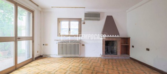 3 bedrooms Villa in Ravenna, Italy No. 279318 14