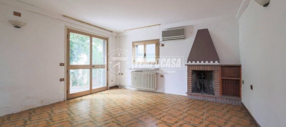 3 bedrooms Villa in Ravenna, Italy No. 279318 12