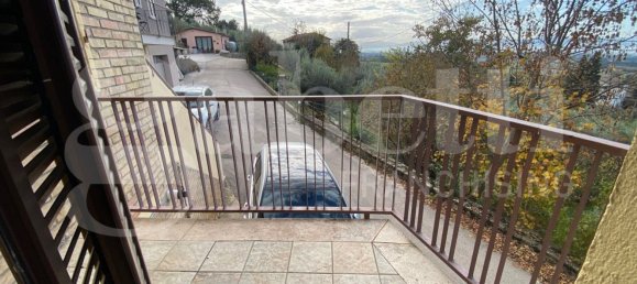 3 rooms House in Assisi, Italy No. 50280 20