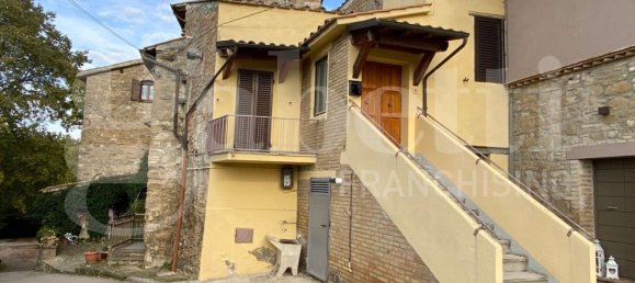 3 rooms House in Assisi, Italy No. 50280 2