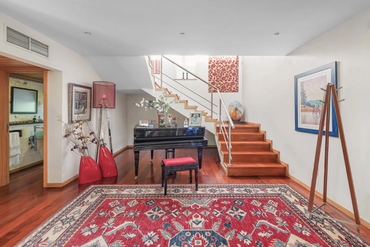 5 bedrooms House in Vila Nova de Gaia, Portugal No. 310368