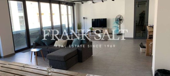 Офис 200м² в Та-Шбиш, Мальта № 12572 11