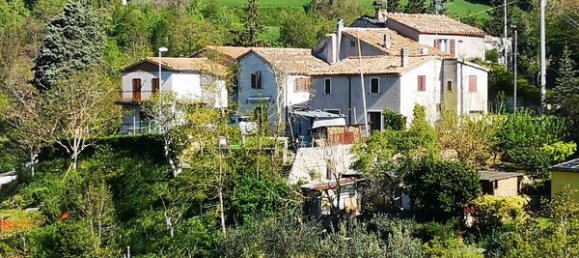 8 rooms House in Pergola, Italy No. 100424 3