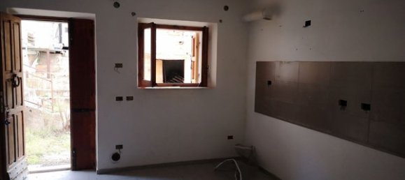 8 rooms House in Pergola, Italy No. 100424 2