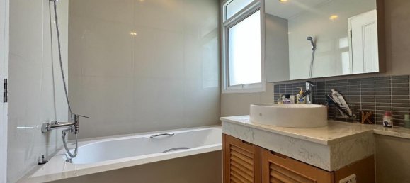 2 bedrooms Condo in Bangkok, Thailand No. 7851 2