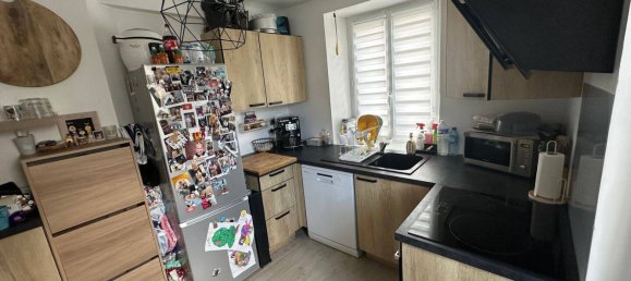 3 Schlafzimmer Haus in Seine-et-Marne, France, Nr. 329901 2