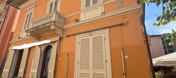 564m² Building in Montecatini Terme, Italy No. 352571 3