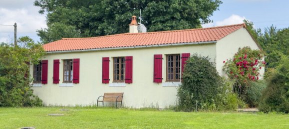3 bedrooms House in Vendee, France No. 343076 3