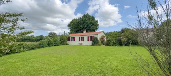 3 bedrooms House in Vendee, France No. 343076 9