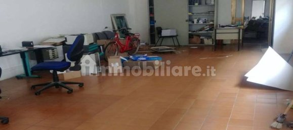 Офис с 4 комнатами в Крема, Италия № 14414 8