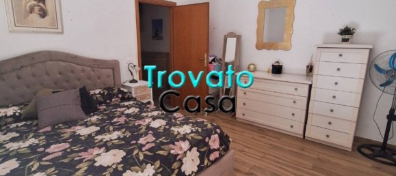2 bedrooms Apartment in Livorno, Italy No. 273468 14