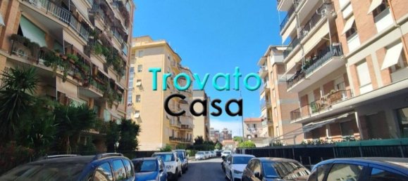 2 bedrooms Apartment in Livorno, Italy No. 273468 18