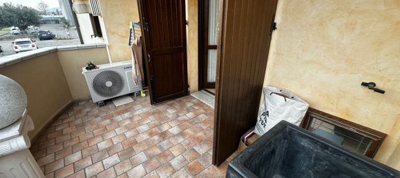 3 bedrooms Apartment in Castellarano, Italy No. 365214 9