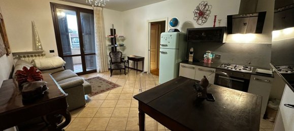 3 bedrooms Apartment in Castellarano, Italy No. 365214 3