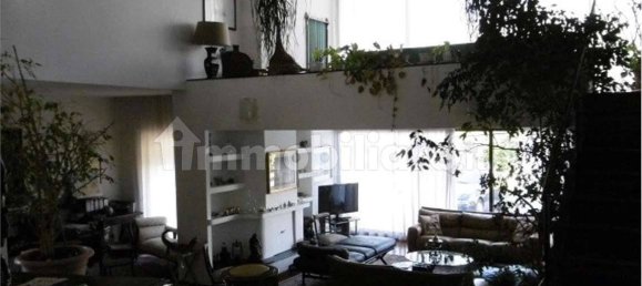 5 bedrooms House in Rome, Italy No. 277085 15