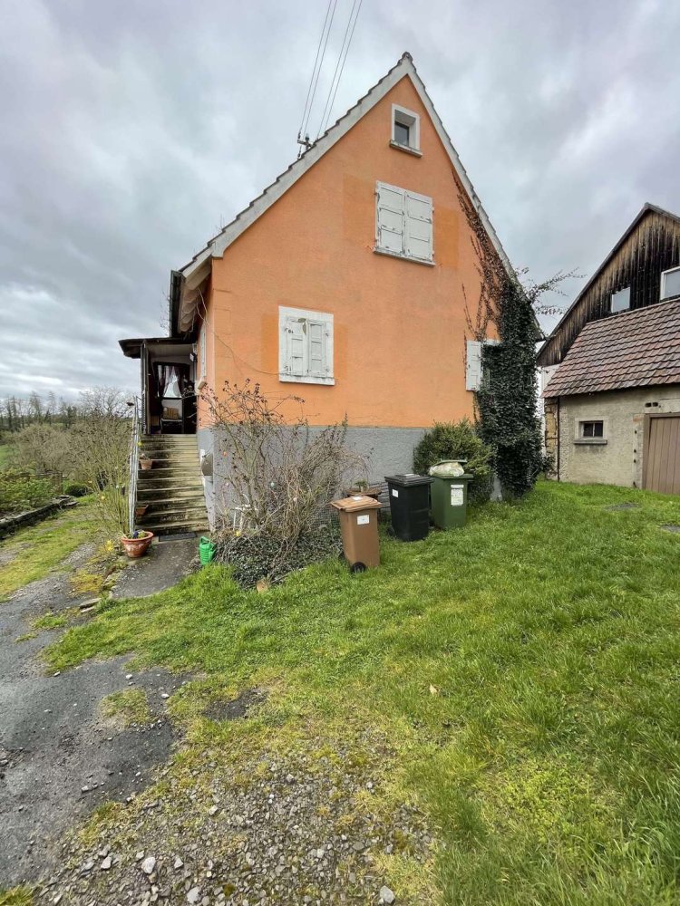 Casa de 5 habitaciónes en Hohenlohe, Germany No. 84859