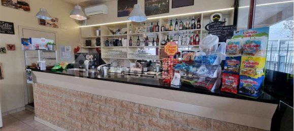 2 rooms Commercial property in Como, Italy No. 142601 13