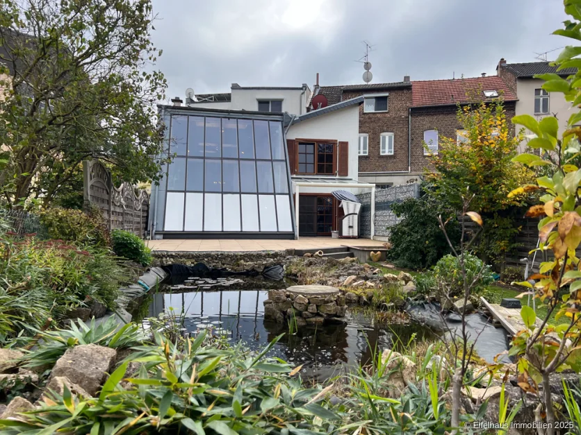 8 rooms Townhouse in Euskirchen, Germany No. 28389