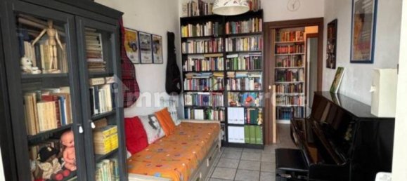 3 bedrooms Apartment in Turin, Italy No. 262262 8