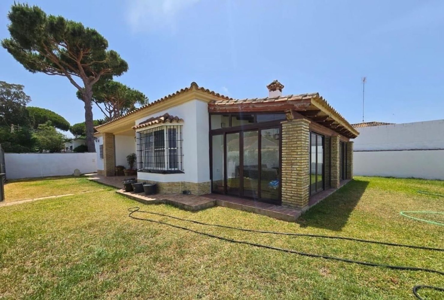 3 bedrooms House in Cadiz, Spain No. 170690