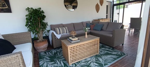 3 bedrooms House in Cadiz, Spain No. 170690 2