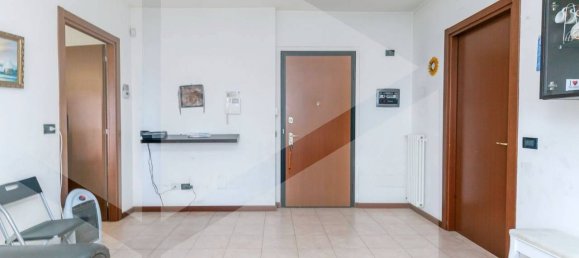 1 bedroom Apartment in Milan, Italy No. 241626 8