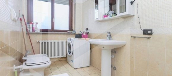 1 bedroom Apartment in Milan, Italy No. 241626 22