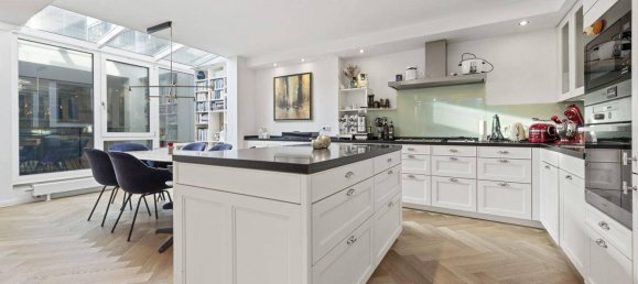 4 rooms Apartment in Mariahilf, Austria No. 254800 8