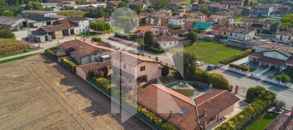 Villa de 7 dormitorios en Marcaria, Italy No. 363433 31