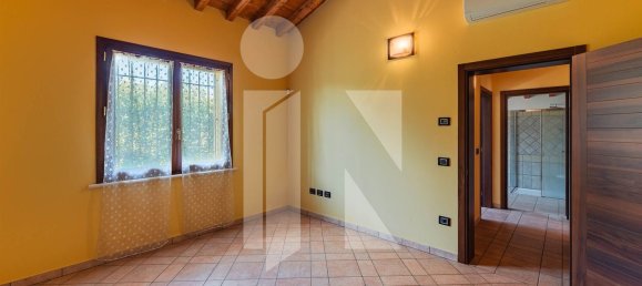 Villa de 7 dormitorios en Marcaria, Italy No. 363433 19