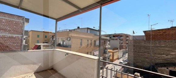 3-salle Maison à Cerignola, Italy No. 31405 10