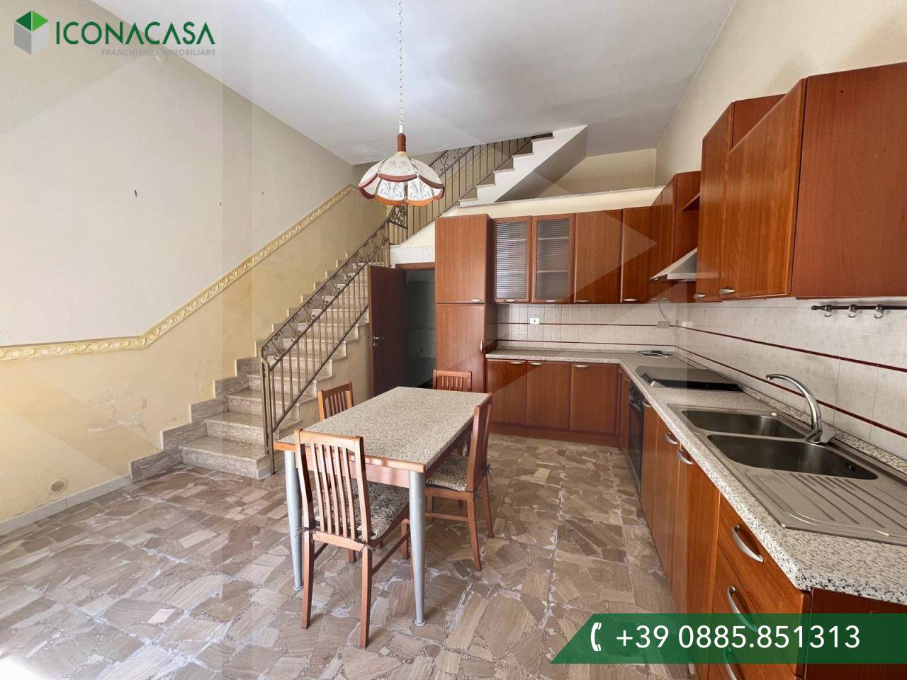 3-salle Maison à Cerignola, Italy No. 31405