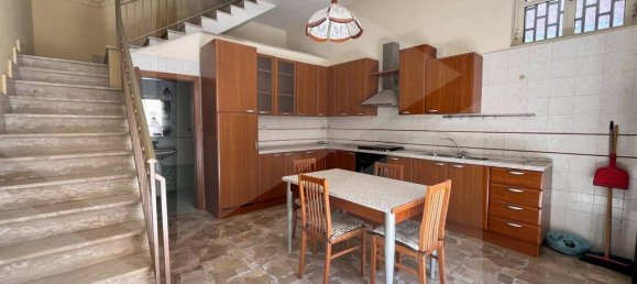 3-salle Maison à Cerignola, Italy No. 31405 3