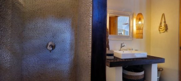 5 bedrooms Villa for rent in Tampaksiring, Gianyar, Bali, Indonesia № 3533 10