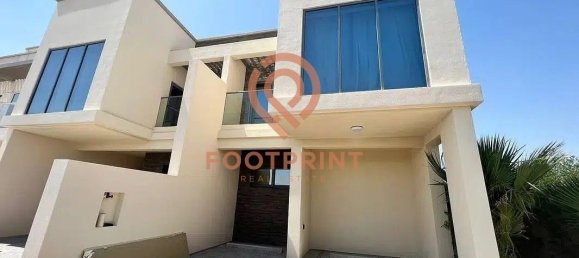 Adosado de 4 dormitorios en Dubai, UAE No. 23717 7