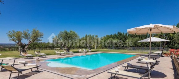 7 chambres Maison à Tuoro sul Trasimeno, Italy No. 54174 25