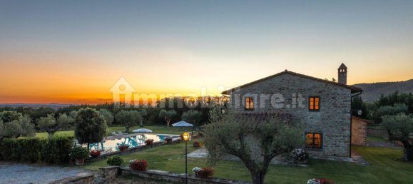 7 chambres Maison à Tuoro sul Trasimeno, Italy No. 54174 17