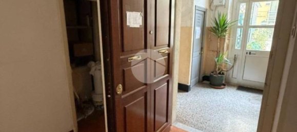 2 Schlafzimmer Wohnung in Genoa, Italy, Nr. 308634 2