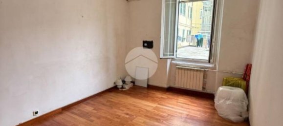 2 Schlafzimmer Wohnung in Genoa, Italy, Nr. 308634 5
