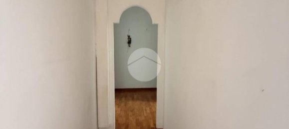 2 Schlafzimmer Wohnung in Genoa, Italy, Nr. 308634 3