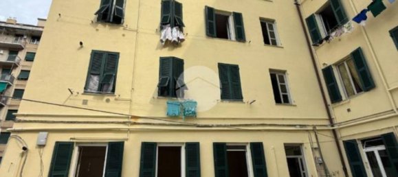 2 Schlafzimmer Wohnung in Genoa, Italy, Nr. 308634 14