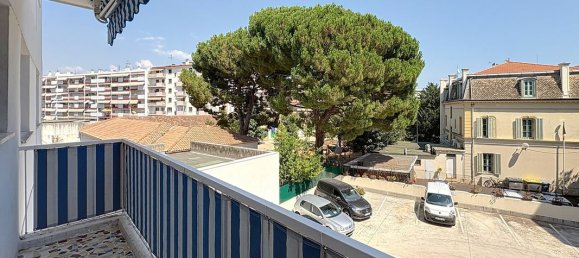 2 bedrooms Apartment in Cagnes-sur-Mer, France No. 334846 5