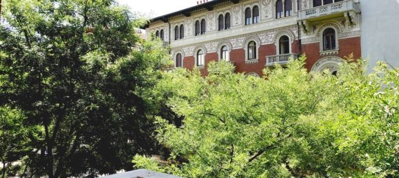 2 bedrooms Apartment in Milan, Italy No. 332113 3