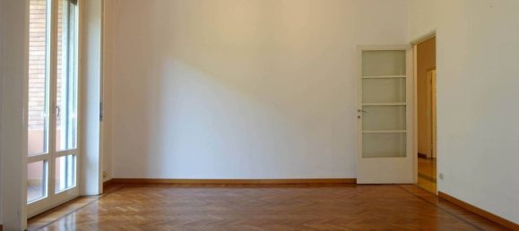 2 bedrooms Apartment in Milan, Italy No. 332113 2