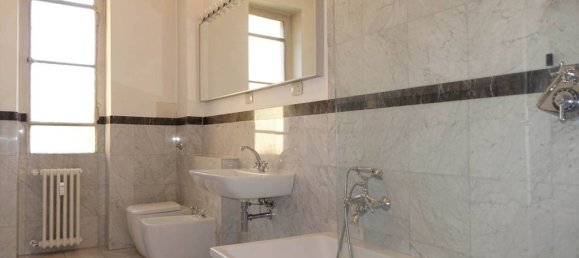 2 bedrooms Apartment in Milan, Italy No. 332113 9