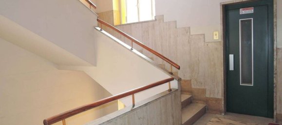 2 bedrooms Apartment in Milan, Italy No. 332113 14